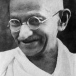 আফ্ৰিকাই গান্ধীক মোহনদাসৰ পৰা মহাত্মালৈ সলনি কৰিছিল Africa changed   Gandhi from Mohandas to Mahatma